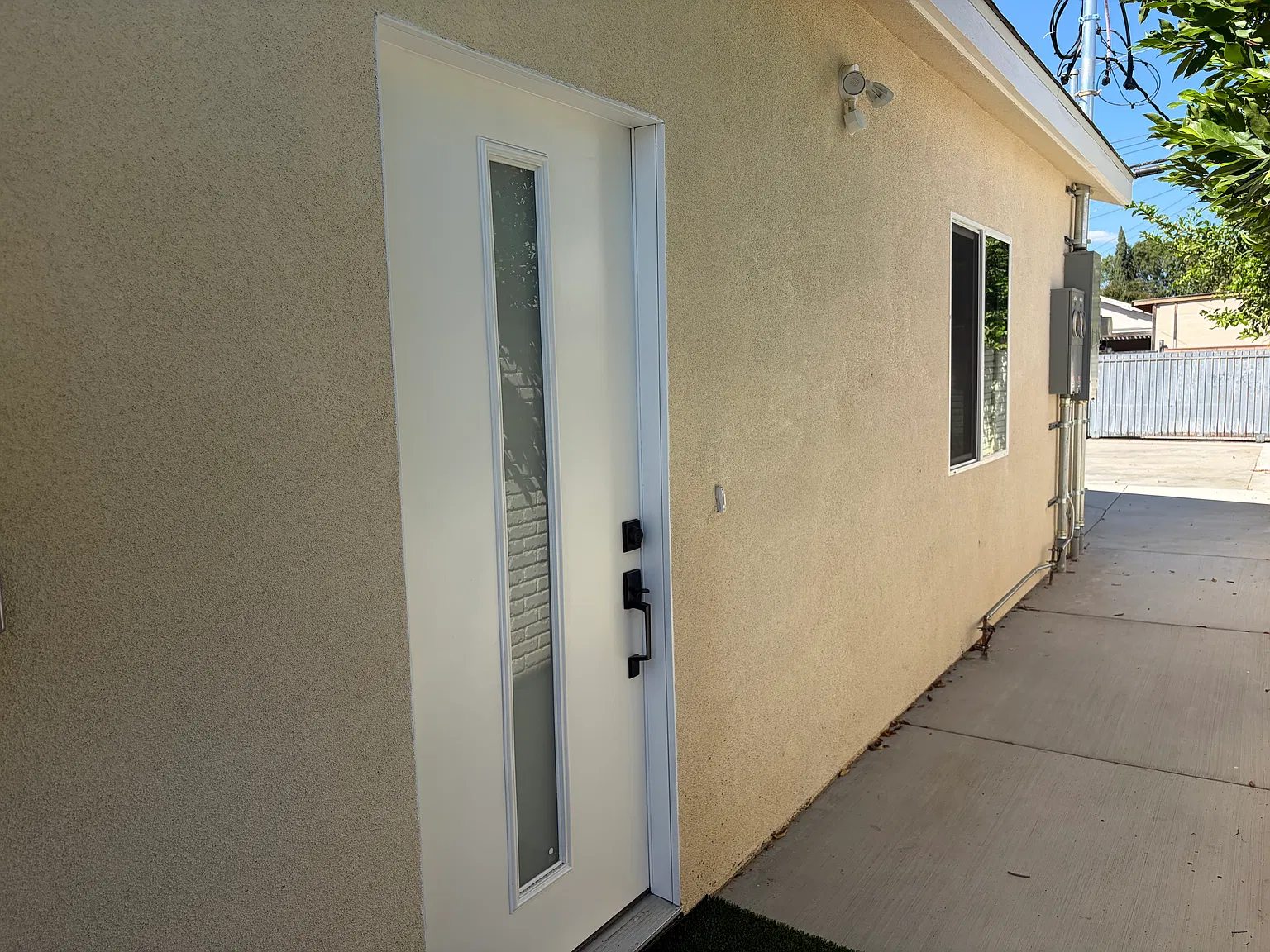 2 bed, 1000 sqft, $3,200 — Photo 3