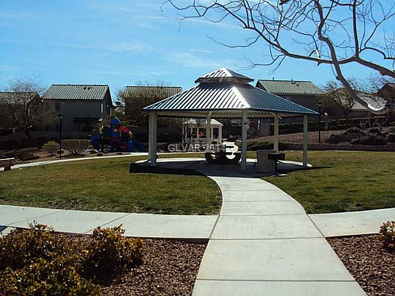Community Park & Playground