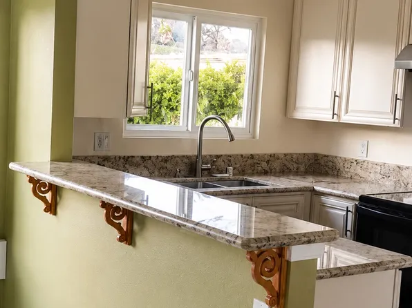 1631 Pentecost Way #11, San Diego, CA 92105