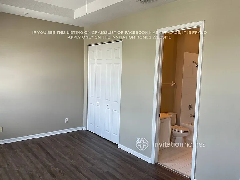 4304 Main St — Photo 14