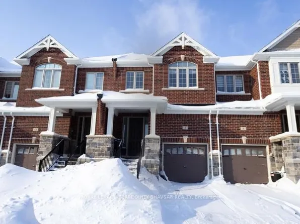 8 Grassbourne Ave, Kitchener, ON N2R 0R1