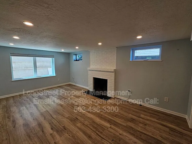 7036 N Concord Ave — Photo 6