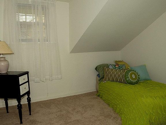 5th image of 24995 Lake Shore Blvd APT 4