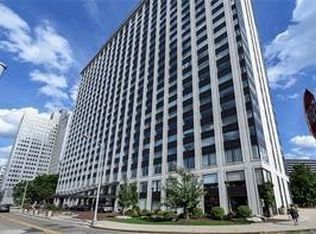320 Fort Duquesne Blvd APT 12M, Pittsburgh, PA