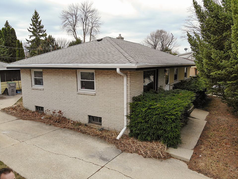 1st image of 8241 W Kiehnau Ave