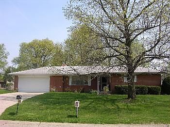 1st image of 8111 Valley Estates Dr