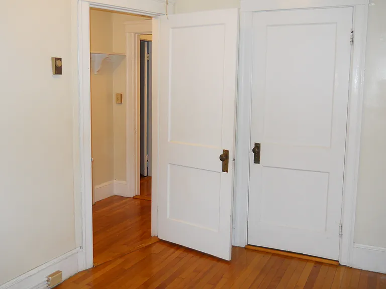 314 Spring St — Photo 7