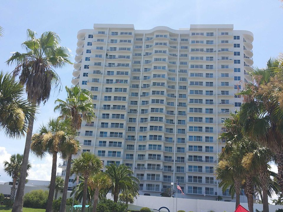 1st image of 2 Oceans West Blvd APT 2001