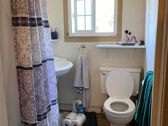 Upstairs bath with shower only.