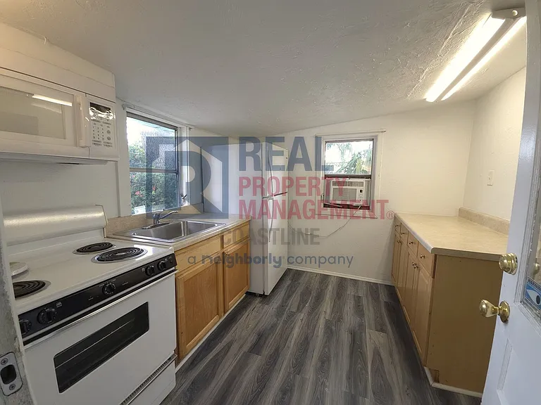 1415 10th St W — Photo 27