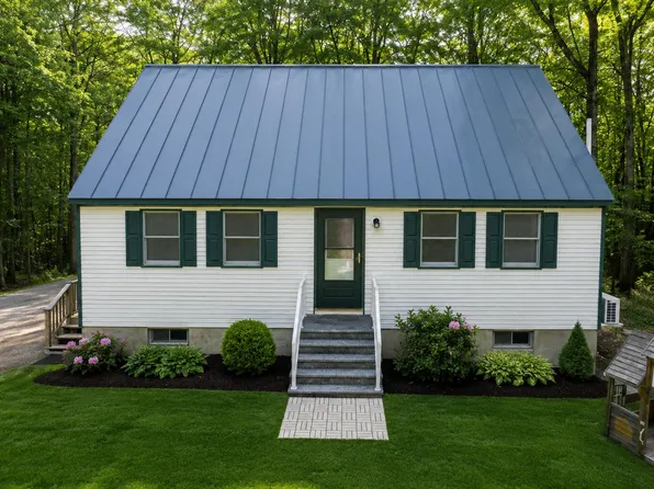 161 Pamela Drive, Winthrop, ME 04364
