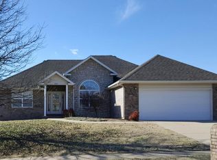 3947 S Ridgeline Ave, Springfield, MO 65807
