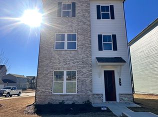 640 Devon Dr, Acworth, GA 30102