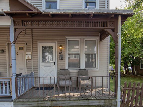 2nd image of 430 Beech St
