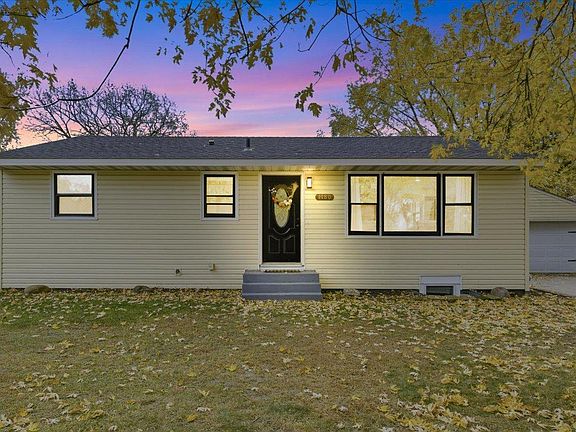 4th image of 1180 132nd Ln NE