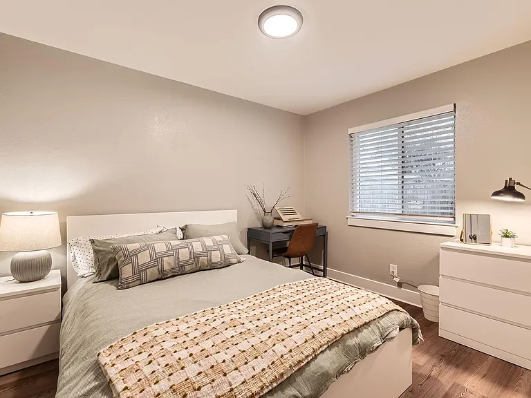 6108 Calmar Cv #B — Photo 20