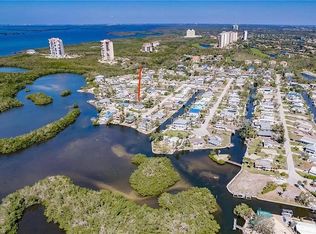 24555 Kingfish St, Bonita Springs, FL 34134