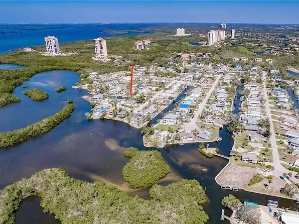 24555 Kingfish St, Bonita Springs, FL 34134