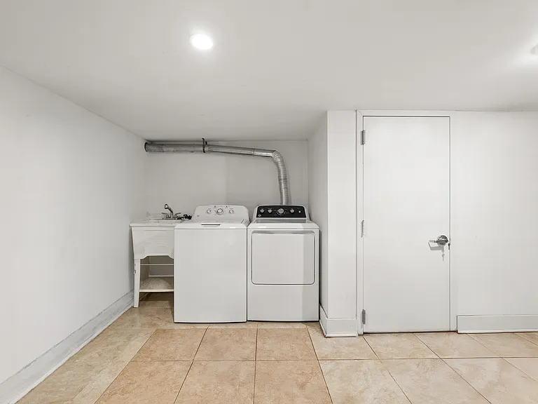 163 Stuyvesant Ave #1 — Photo 9