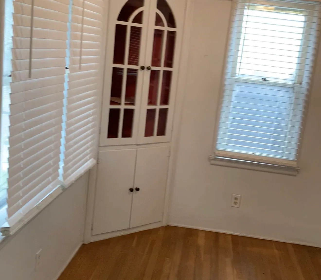 2 bed, 960 sqft, $1,850 — Photo 1