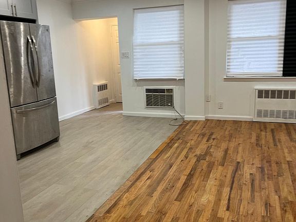 2nd image of 1644 E 95th St Floor 1