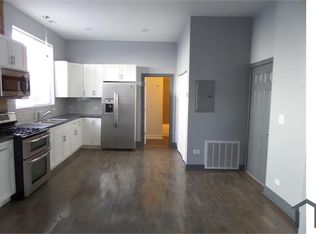1813 S Ashland Ave #2F, Chicago, IL 60608
