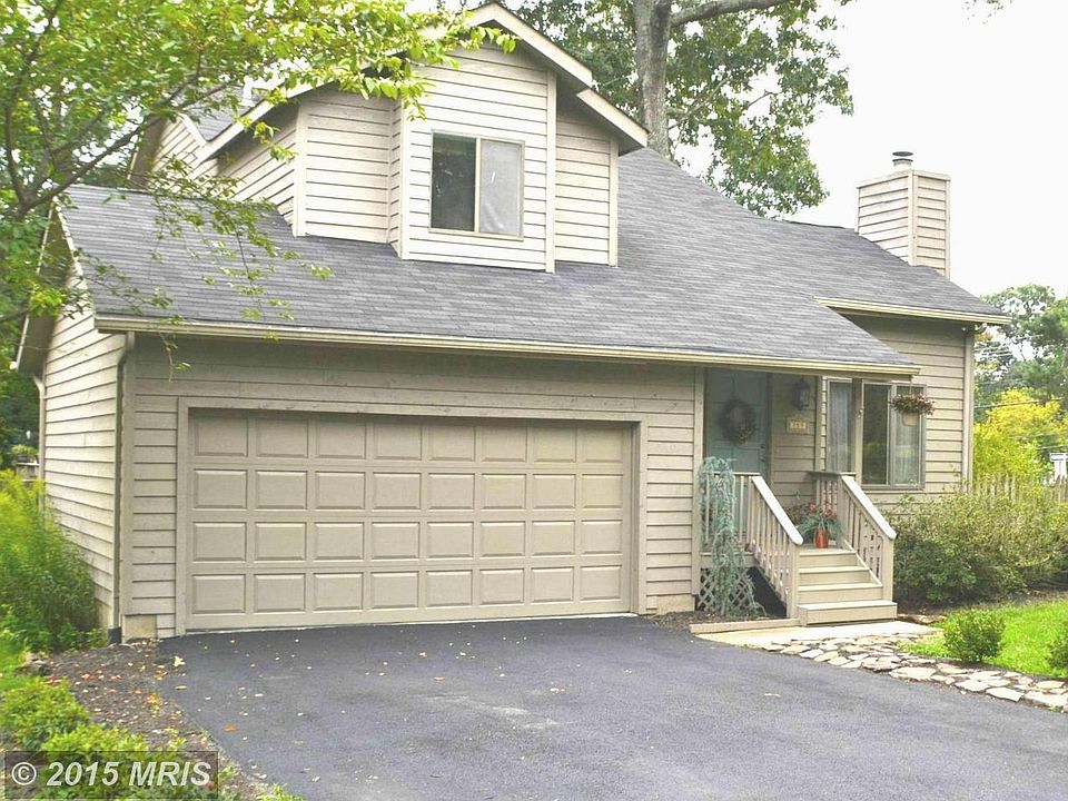 Two Car Garage