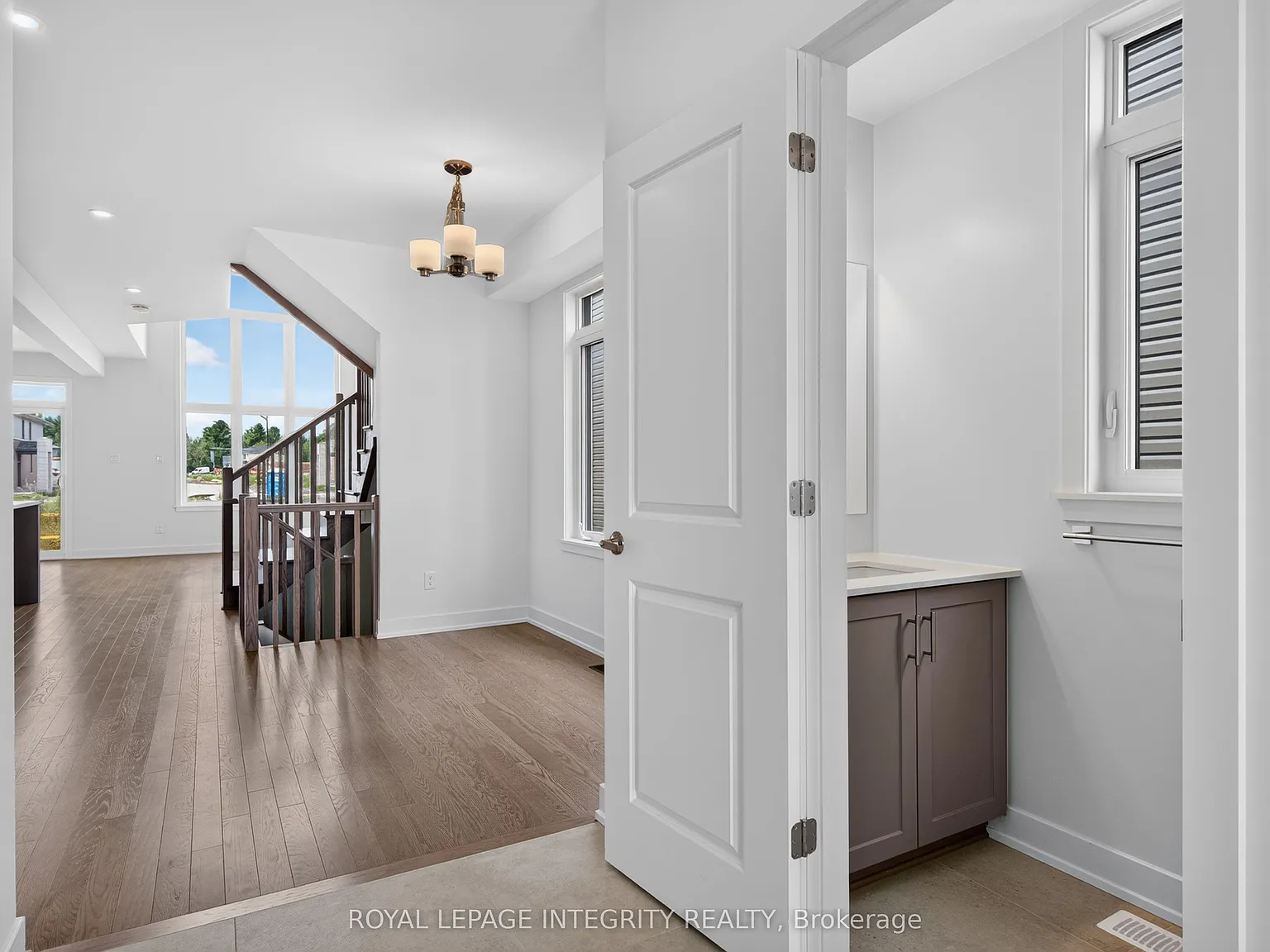 3 bed, $3,200 — Photo 3