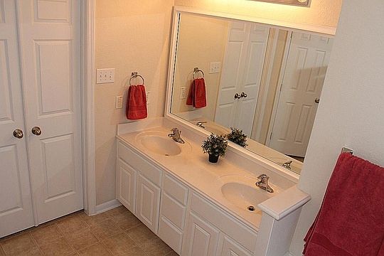 5th image of 32339 Golden Oak Park Ln