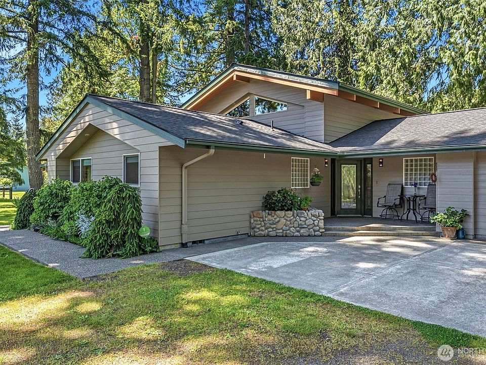 1st image of 117 River Lane