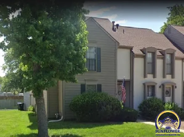 3400 SW Arrowhead Rd, Topeka, KS 66614