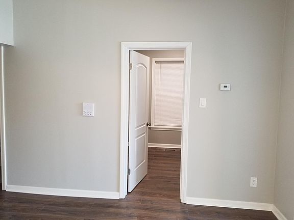 5th image of 6426 N Nashville Ave