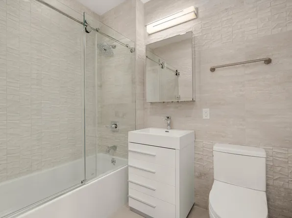 2833 Brighton 3rd Street image 5 of 9