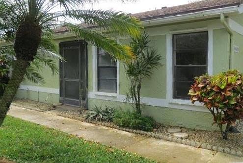 2nd image of 4363 Willow Brook Cir