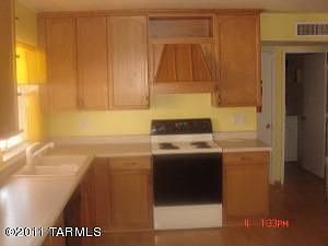 4th image of 2901 W Calle Pajarito