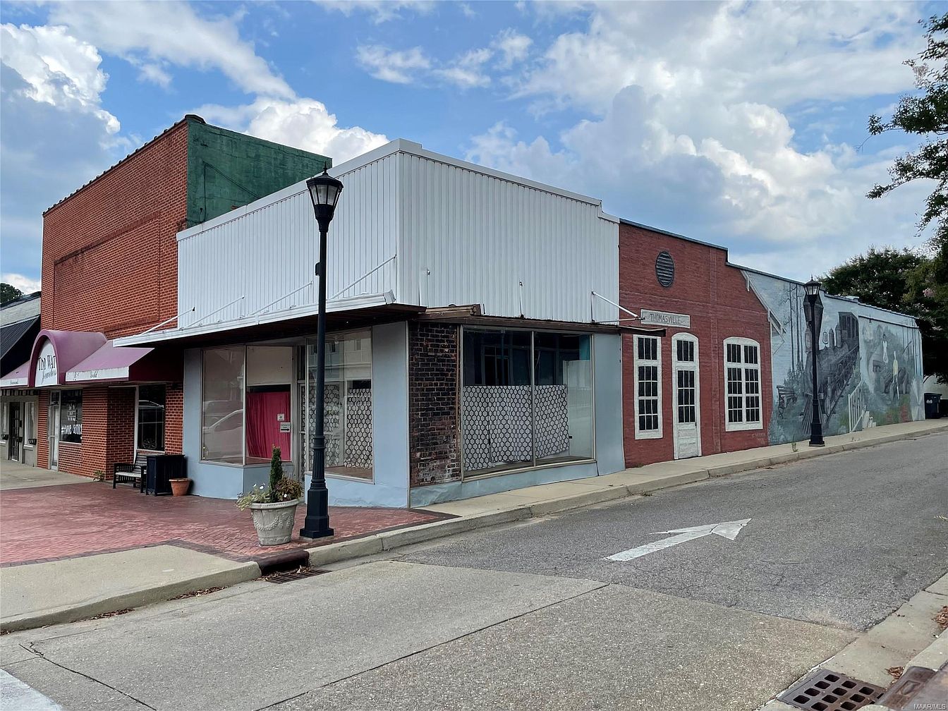 c. 1920 MixedUse Property For Sale in Thomasville, AL. 75K Old