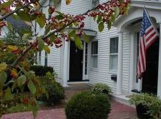 1 Davis Ct, Nashua, NH 03064