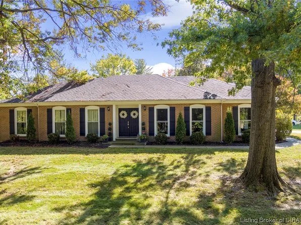 1802 Creekside Drive, Clarksville, IN 47129