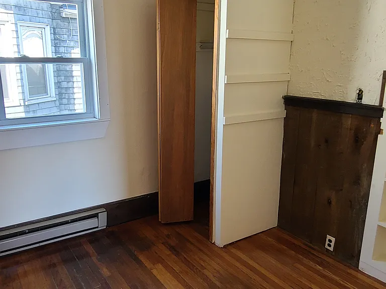 543 Broadway — Photo 7