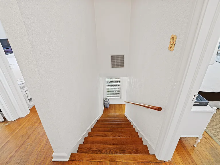 325 Greymon Dr — Photo 23