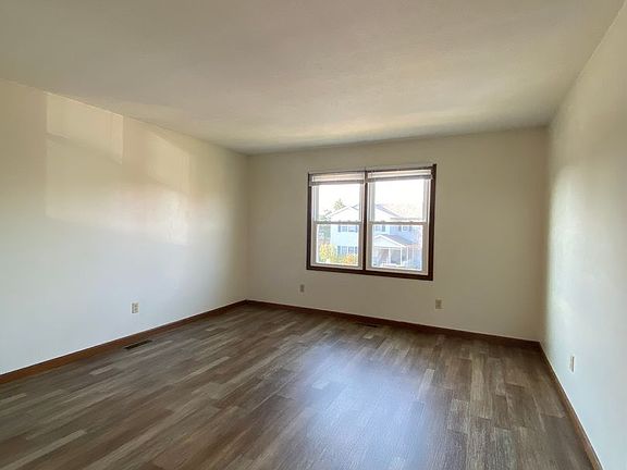 4th image of 120 S Silverwood Ln APT C