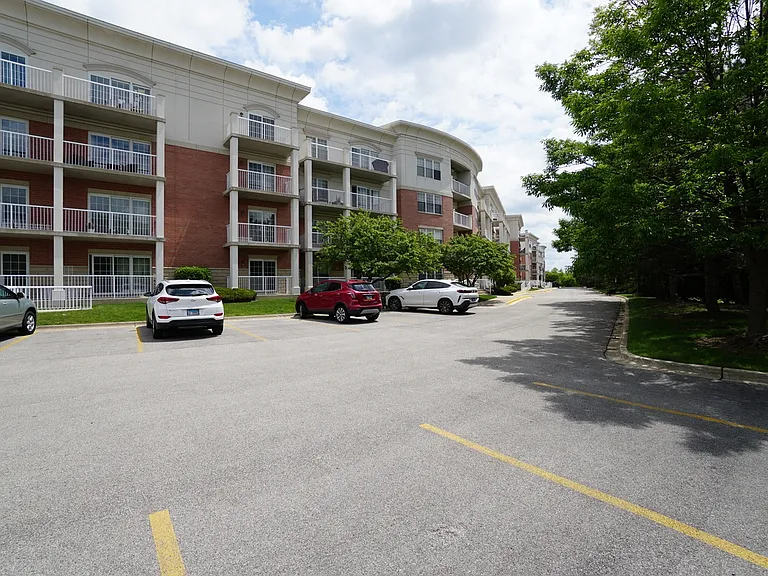 701 W Rand Rd #227 — Photo 13