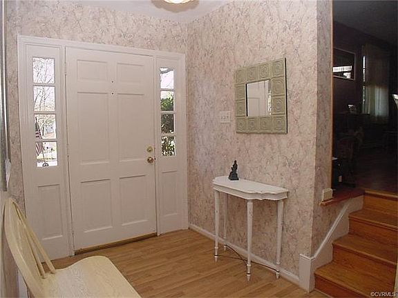 2nd image of 2133 Greenfield Dr