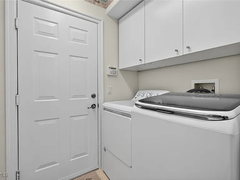 2001 Tarpon Bay Dr N #102 — Photo 39