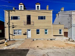 1332 Goettman St APT 3, Pittsburgh, PA 15212