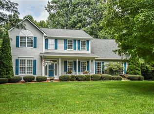 220 Windsor Forest Cir, Fletcher, NC 28732