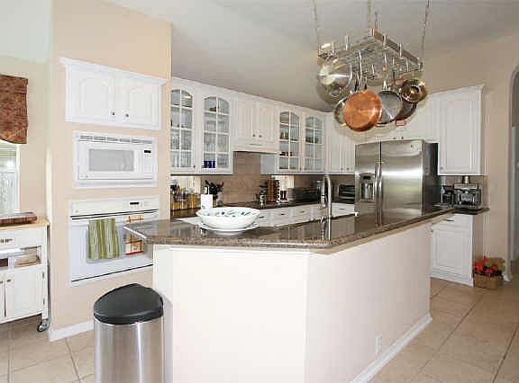 5th image of 9501 Summer Sun Ln