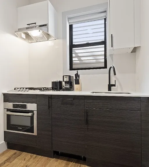 68 N 8th St #2LR — Photo 3