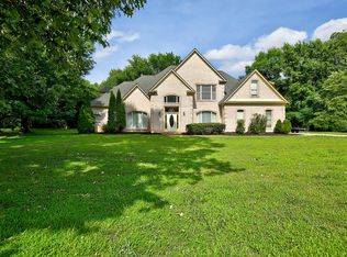 8814 Youngblood Rd, Olive Branch, MS 38654