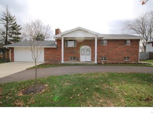 3576 Maxton Rd, Dayton, OH 45414